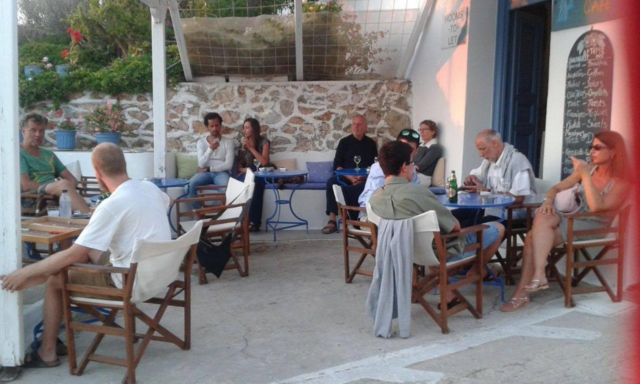 Artemis Rooms Folégandros Exterior foto