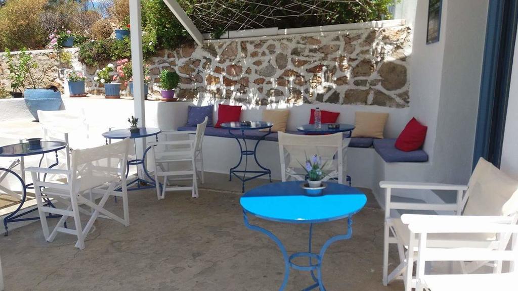 Artemis Rooms Folégandros Exterior foto